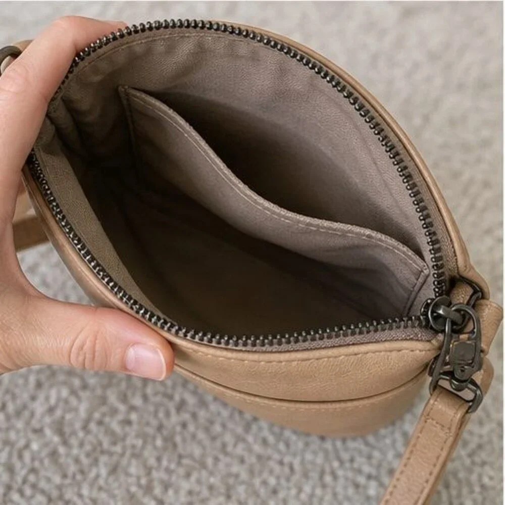 Gucci Ophidia Small Beige Ebony GG Supreme Shoulder Bag